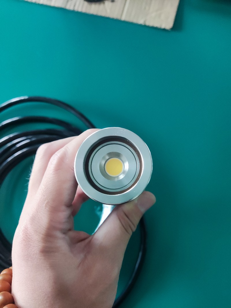 ไฟกันน้ำใต้น้ำ, ไฟเสริม, อุปกร - Underwater Camera บทวิจารณ์และราคา